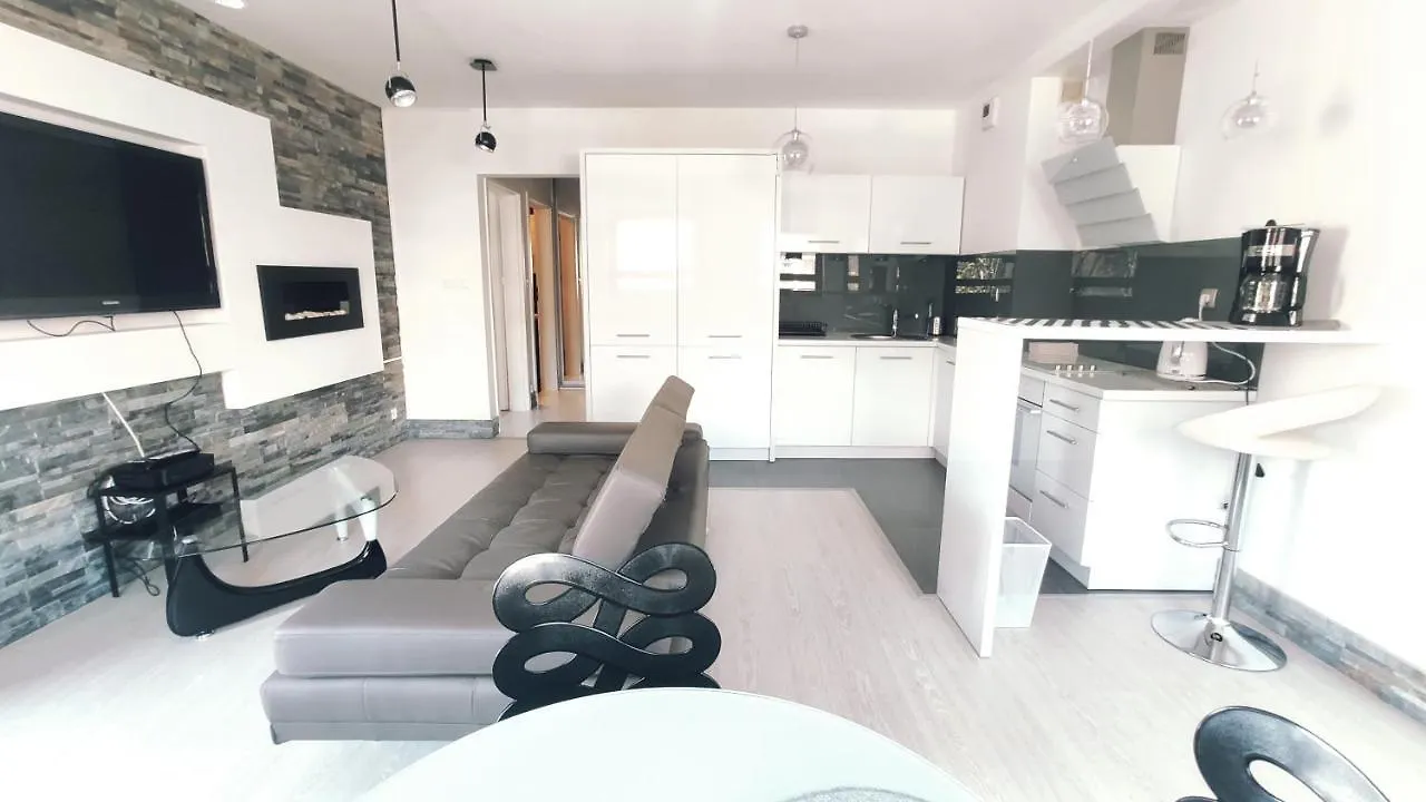 Lokietka 8B By Homeprime location